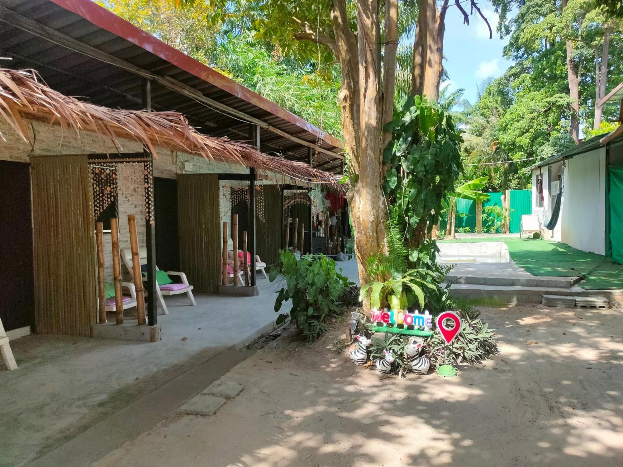 Row House Long Beach Krabi town Exterior foto